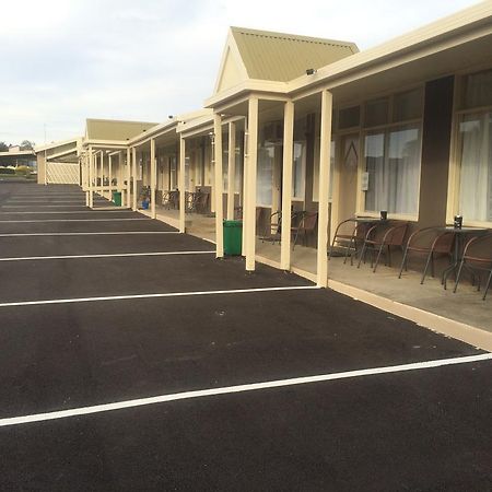 Pelicans Motel San Remo Exterior photo